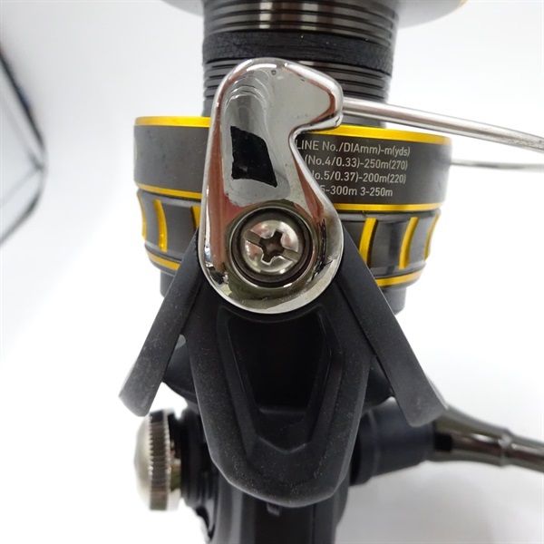 １６ＢＧ４０００Ｈ